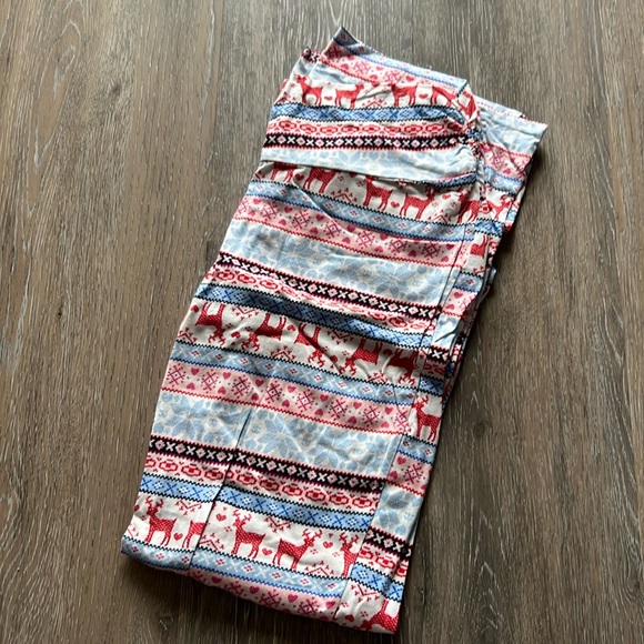Motherhood Maternity Fairisle Sleep Size Small Snowflake Reindeer Pajama Pant - Picture 2 of 5